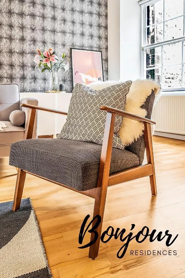 Spacious 2Br-2Ba - Grassmarket - Free Parking By Bonjour Residences Edinburgh 0*,