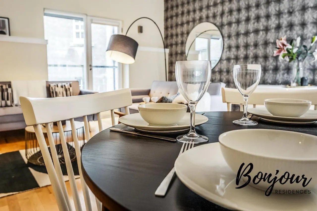 Spacious 2Br-2Ba - Grassmarket - Free Parking By Bonjour Residences Edinburgh 0*,  United Kingdom