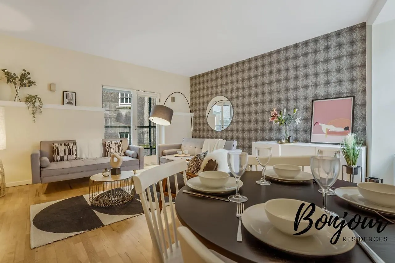 Spacious 2Br-2Ba - Grassmarket - Free Parking By Bonjour Residences Edinburgh Apartment